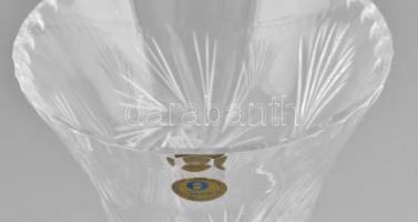 Lengyel ólomkristály váza, dúsan csiszolt, hibátlan, etikettel jelzett, m:24cm