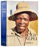 Kiszely István: A föld népei 3. köt.: Afrikai népei. Bp., 1986., Gondolat. Nagyon gazdag képanyaggal illusztrált. Kiadói egészvászon-kötés, kiadói kissé szakadt, kissé kopott papír védőborítóban.