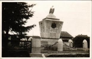 Brassó, Kronstadt, Brasov; Monumentul Eroilor de la Bartolomeu / emlékmű / WWI military monument. photo