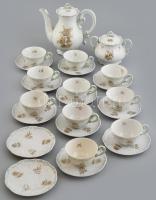 Zsolnay porcelán 10 személyes teás készlet tejkiöntő nélkül + 2 aljjal. Matricás, jelzett, kopásokkal.