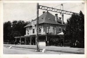 Gödöllő, HÉV (Helyiérdekű Vasút) villamos vasútállomás, vasúti étterem. Krummer G. felvétele. Storcz B. Mátyás kiadása (EK)