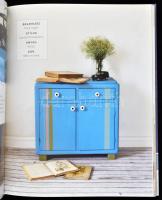 Krivarics Ditta: Régiből újat. Bútorfelújítás mindenkinek. Bp., 2015., Libri. Kiadói kartonált papír...