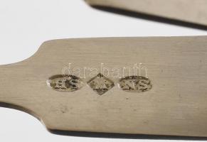 Angol alpakka cukorfogó. Jelzett (H. Samuel & Sons), minimális kopással, h: 11,5 cm