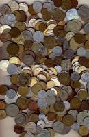 1 kg vegyes fémpénz egész világ, régi és új
