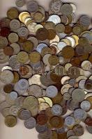 1 kg vegyes fémpénz egész világ, régi és új