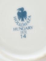 Hollóházi Jurcsák László által tervezett bonboniere. Matricás, jelzett, hibátlan. d: 12 cm