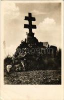 1933 Dobogókő, Hősi emlékmű. Készítette Krisztián Sándor. Amon Zoltán felvétele (EB)