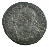 Római Birodalom / Siscia / II. Licinius 320. AE Follis Br (2,45g) T:2-,3 Roman Empire / Siscia / Licinius II 320. AE Follis Br LICINIVS IVN NOB CAES / VIRTVS EXERCIT - VOT X - S F HL - ASIS(?) (2,45g) C:VF,F RIC VII 125