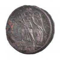 Római Birodalom / Siscia / I. Constantius 334-335. AE Follis Br (2,34g) T:2- Roman Empire / Siscia / Constantius I 334-335. AE Follis Br CONSTAN-TINOPOLIS / dot DSIS dot (2,34g) C:VF RIC VII 241