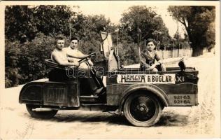 ~1930 Balatonboglár, Hangya üzlet Méray Tehertaxi háromkerekű kocsija sofőrökkel. Somogyi Lajos fényképész Balaton-Lelle photo (fl)