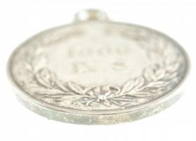 1906. "A.A.C. II. / 1906. IX.8." jelzett Ag sport díjérem "S.G.A." gyártói jelzé...