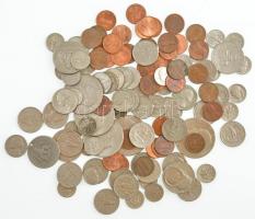 Amerikai Egyesült Államok 1917-2011. 1c-1$ (~120db, közte forgalmi emlékérmék) T:vegyes USA 1917-2011. 1 Cent - 1 Dollar (~120pcs, within circulating commemorative coins) C:mixed
