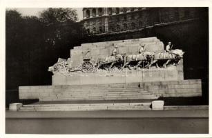 Budapest katonai emlékmű