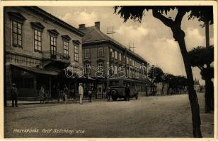 1931 Magyaróvár, Mosonmagyaróvár; Gróf Széchenyi utca, autóbusz, vendéglő, benzinkút