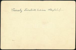 cca 1900 Kleylehof, Veszely Lászlóék lakása, keményhátú fotó, hátoldalon feliratozva, 10,5×16 cm