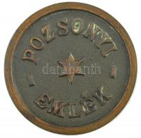 ~1970. "Pozsonyi emlék" előlapján Arany Jánost ábrázoló öntött bronz emlékérem (75mm) T:2