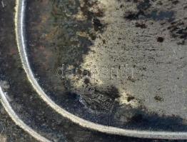 Ezüst (Ag) Talpú, fodros, üveg, kínálótál, jelzett, kopásnyomokkal, m:24cm, nettó:163g