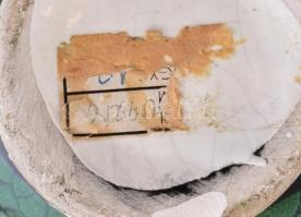 Iparművészeti Vállalatos Gorka mázas kerámia
edény, jelzés nélkül, kopásnyomokkal,
119x13.5x12 cm