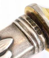 Ezüst (Ag) markolatú tálaaló villa és kés, sérült,
jelzett, h:20cm, bruttó:94g