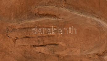 ifj. Kurbel József (?): Szűz Mária. Faragott fa, réz, jelzés nélkül. Falra akasztható, repedésekkel,...