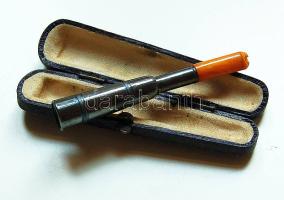 cca 1910 Ezüst és borostyánkő szipka eredeti tokban / Silver and ivy cigarette-holder in original case