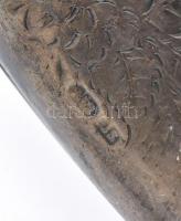 Ezüst (Ag) tubákos szelence, vésett motívumokkal, jelzett, 7,5x5x2cm, nettó:61g