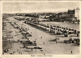 Rimini, Panorama della Spiaggia / beach, cabins (EK)