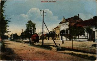 Bezdán, Besdan, Bezdan (Zombor, Sombor); Fő utca, szálloda és vendéglő. Kelsch Jakab kiadása / main street, hotel, restaurant (EK)