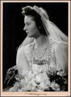 cca 1940 2 db menyasszony portré, kartonra kasírozott fotó Várkonyi László (1906-1975) budapesti, De...