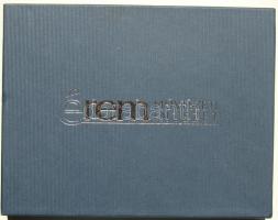 Éremtartó kazetta, újszerű állapotban, 1db tálcával, 24 férőhellyel