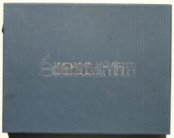 Éremtartó kazetta, újszerű állapotban, 1db tálcával, 24 férőhellyel