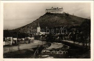 1939 Krasznahorkaváralja, Krásnohorské Podhradie; vár. Fuchs József kiadása / Hrad Krásna Horka / castle (kis szakadás / small tear)