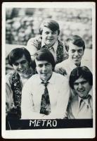 Zorán Által alárt Metro fotó