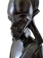 Kenyai afrikai faragott fa figura, m:32cm