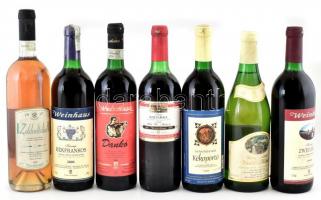 1997-2000 Vegyes Duna-Tiszaközi bor tétel, fehérek és vörösek vegyesen, 7 db.