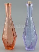 2 db Bohemia üveg palack, formába öntött, anyagában színezett, m: 23 cm