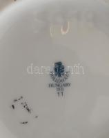 Hollóházi Jurcsák László által tervezett váza, Vénusz születése. Matricás, jelzett, minimális kopáss...