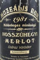 1981 Hosszúhegyi Merlot 1981, muzeális bor, hajós-bajai borvidék, szakszerűen tárolt bontatlan palac...