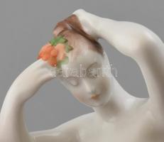 Aquincumi porcelán akt, kézzel festett, jelzett, kopásnyomokkal, m: 16 cm