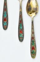 6 db-os ezüst (Ag) szovjet teás/mokkás kanál készlet tűzzománc díszítéssel. Jelzett, bruttó:88g, h:1...