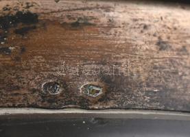 Ezüst (Ag) peremű kristály hamutál és cigarettatartó. Jelzett. d: 11 cm, m:9cm