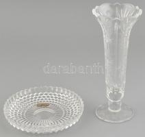 Ólomkristály váza és tálka, az egyik etikettel jelzett (Bohemia), m: 19,5 cm, d: 14 cm