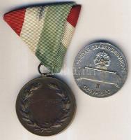 DN "Magyar Szabadságharcos Szövetség" ffém díjérem + DN "Lövész" Br díjérem, szalaggal T:2