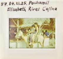 45 db Nicaragua, Mexikót bemutató diapozitív, tartódobozban