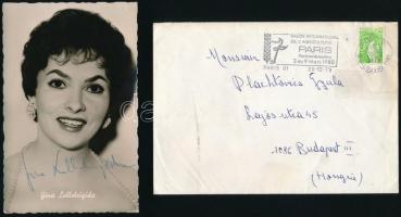 Gina Lollobrigida (1927-) színésznő autográf aláírása saját magát ábrázoló fotólapon, albumlapba helyezve, de nem beragasztva / Gina Lollobrigida autograph signature