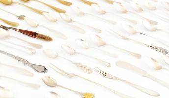 Vegyes alpakka kiskanalak, villák, cca.38db, kopott, részben jelzett