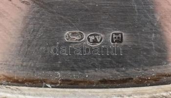 Ezüst (Ag) csengő vésetekkel, jelzett, kopott, m:15cm, nettó:155g