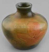 Ír porcelán váza, jelzett, kopott, 10 cm