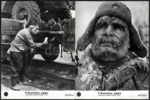 1964 ,,A katona apja című szovjet film jelenetei és szereplői, 13 db vintage produkciós filmfotó, ezüstzselatinos fotópapíron, 18x24 cm
