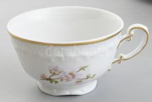 Zsolnay hat személyes teáskészlet. Matricás,
jelzett, hibátlan, eredeti dobozában